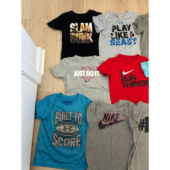 Bundle of Boy's size 6 Short Sleeve T-Shirts, Tees Nike Under Armour - Picture 2 of 11